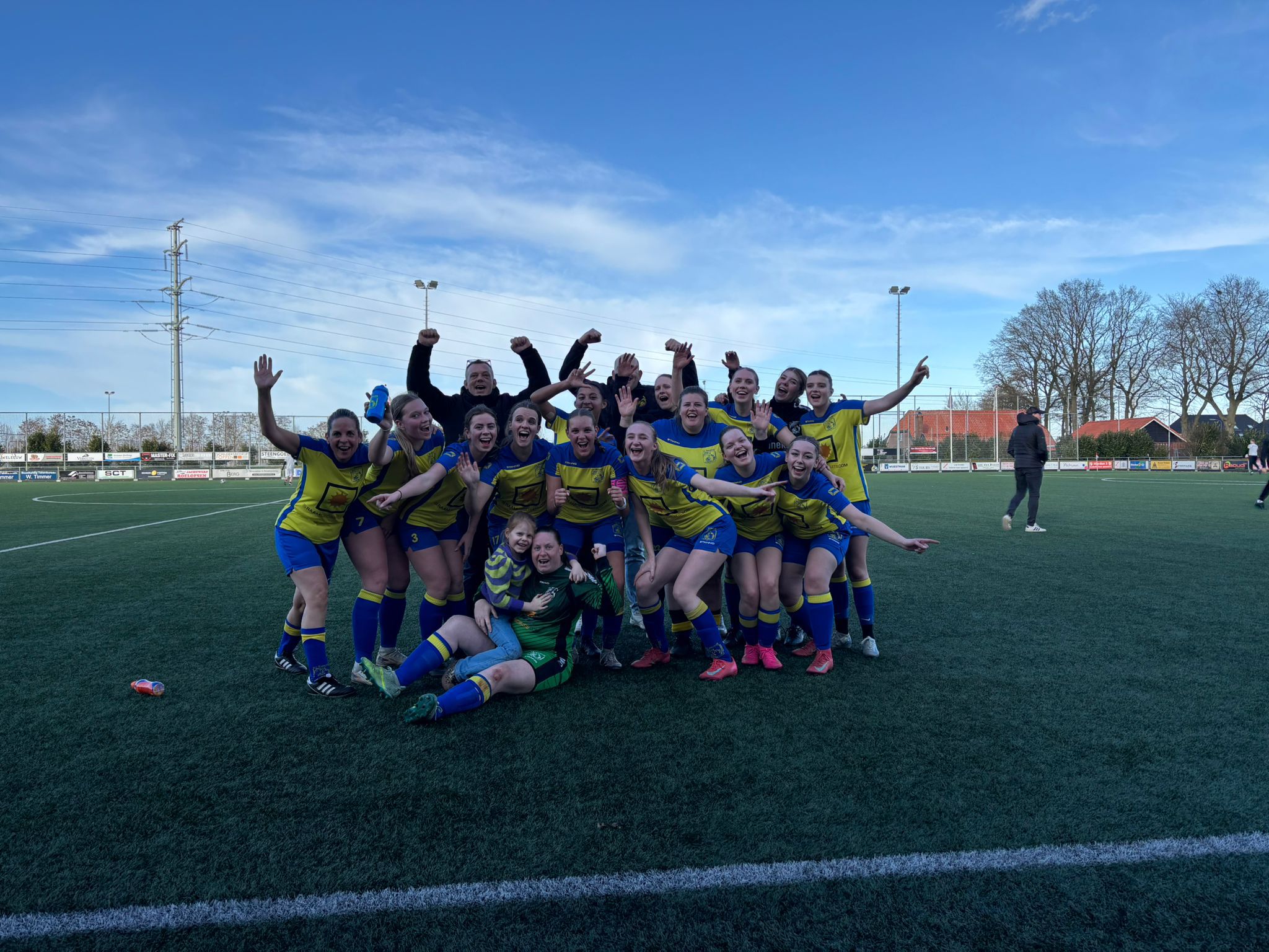 Strijdend VR1 sleept drie heerlijke punten uit Hierden!